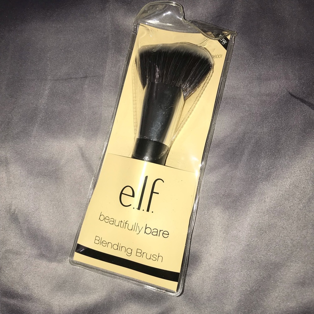 ELF blending brush